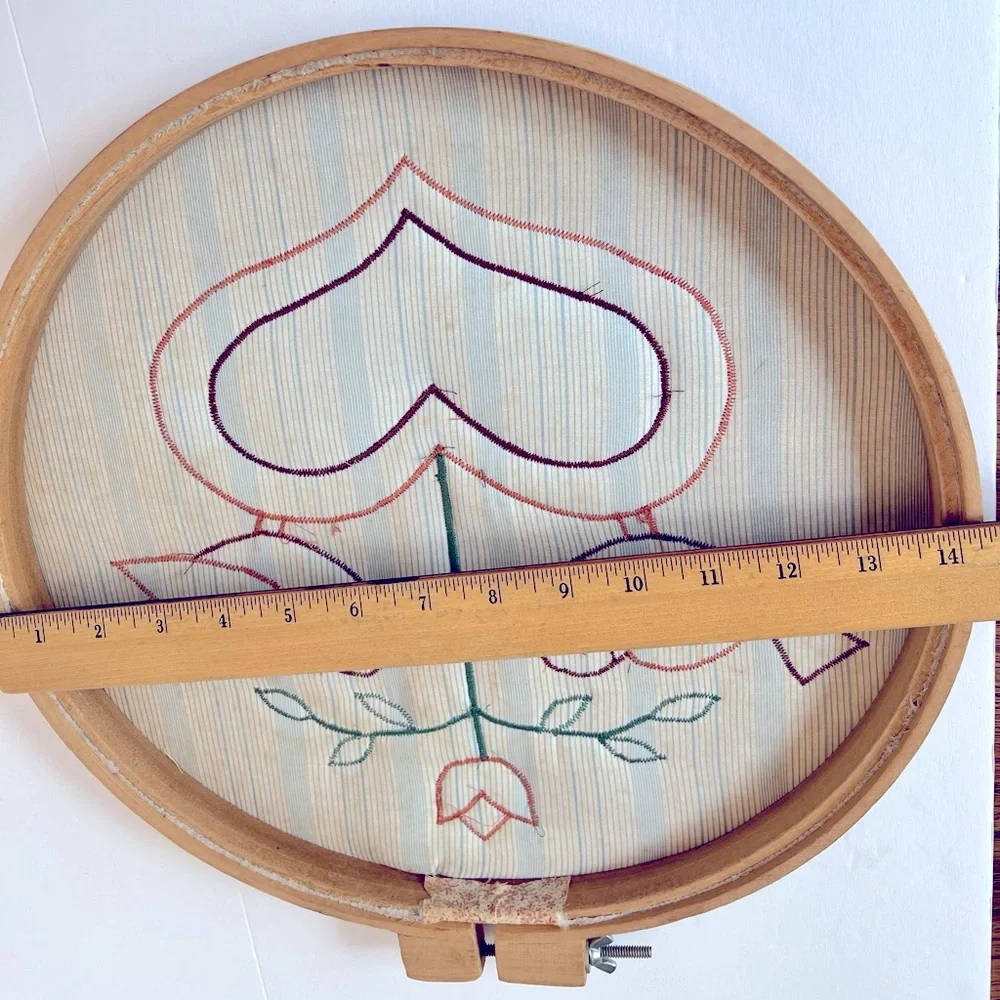 Vintage Appliqué Hoop Art with Two Brown Lovebirds and the Word Love in a Heart.